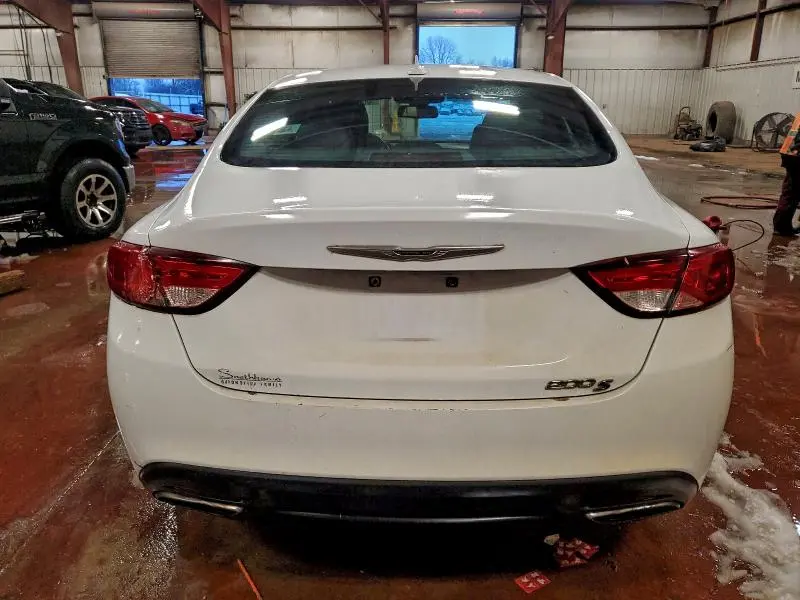 2015 CHRYSLER 200 S  