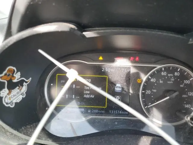 2021 NISSAN VERSA SR  