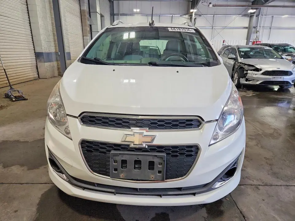 2015 CHEVROLET SPARK 2LT  