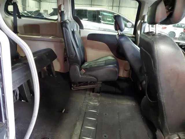 2014 CHRYSLER TOWN & COUNTRY TOURING  