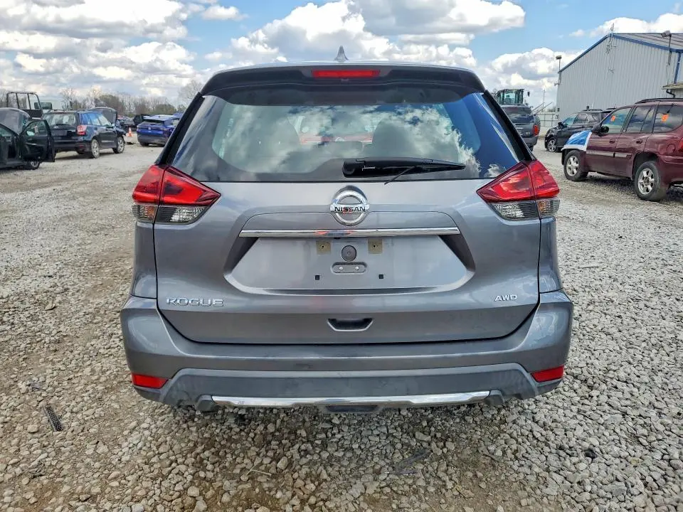 2019 NISSAN ROGUE S  