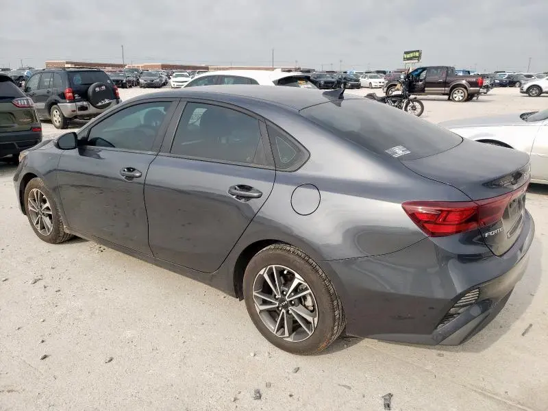2024 KIA FORTE LX  