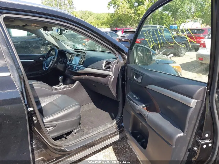 2015 TOYOTA HIGHLANDER XLE V6
