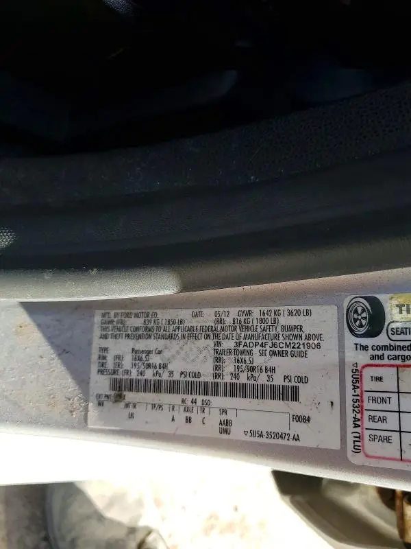 2012 FORD FIESTA SES  