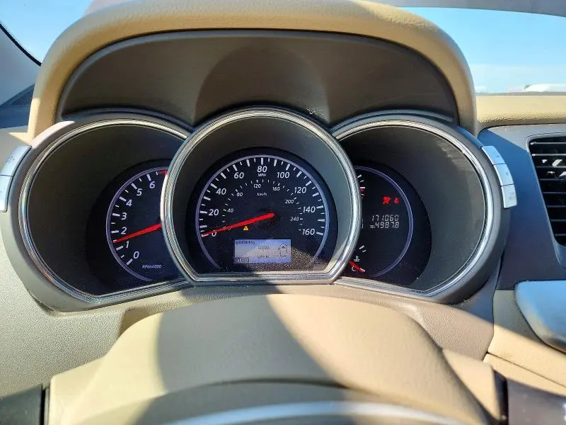 2011 NISSAN MURANO S  