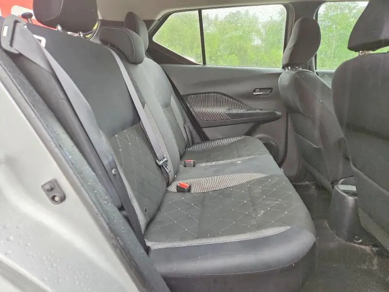 2018 NISSAN KICKS SV  