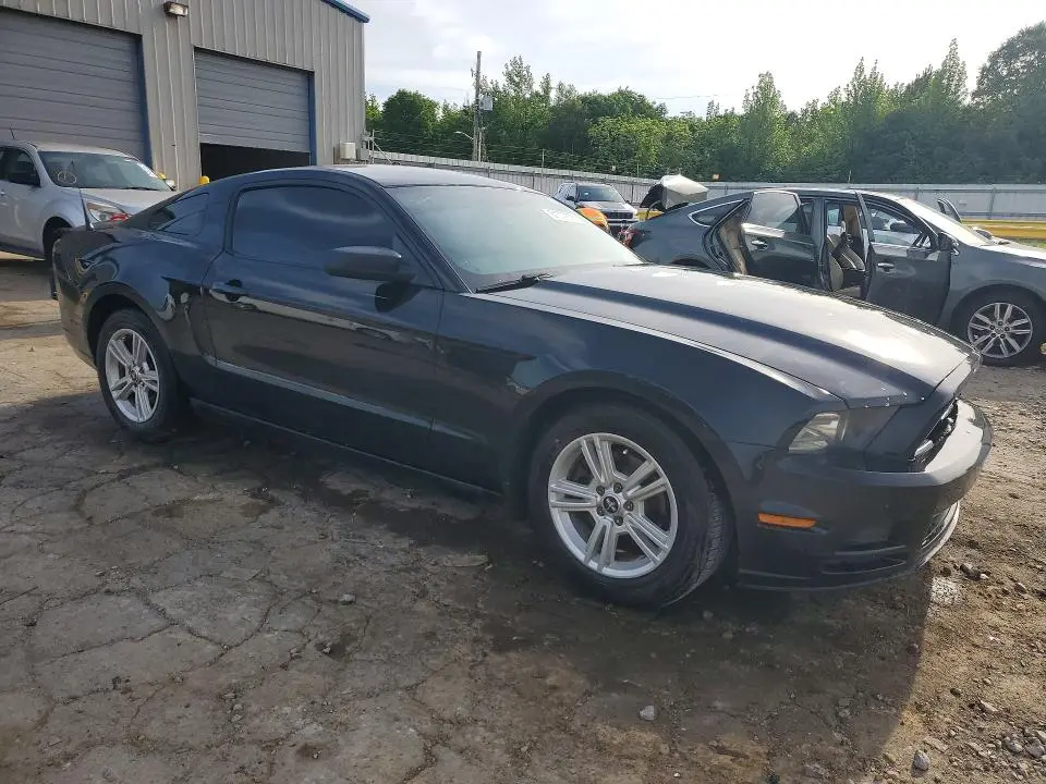 2013 FORD MUSTANG   