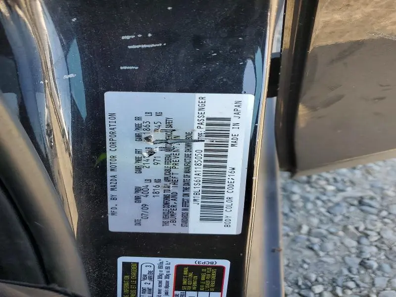 2010 MAZDA 3 S  