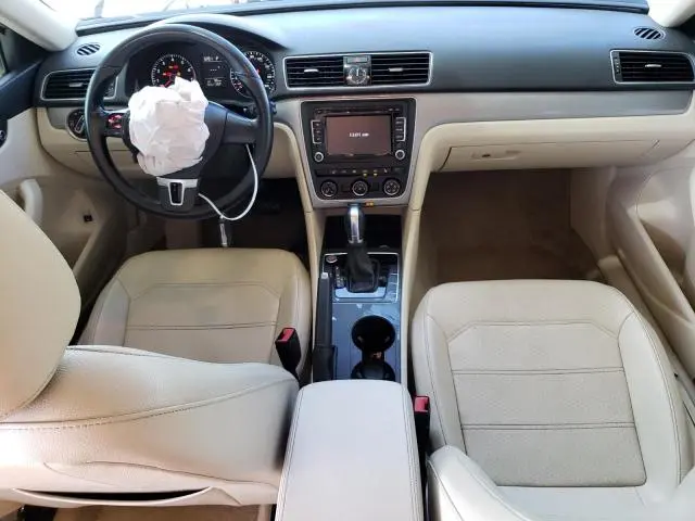 2015 VOLKSWAGEN PASSAT S  