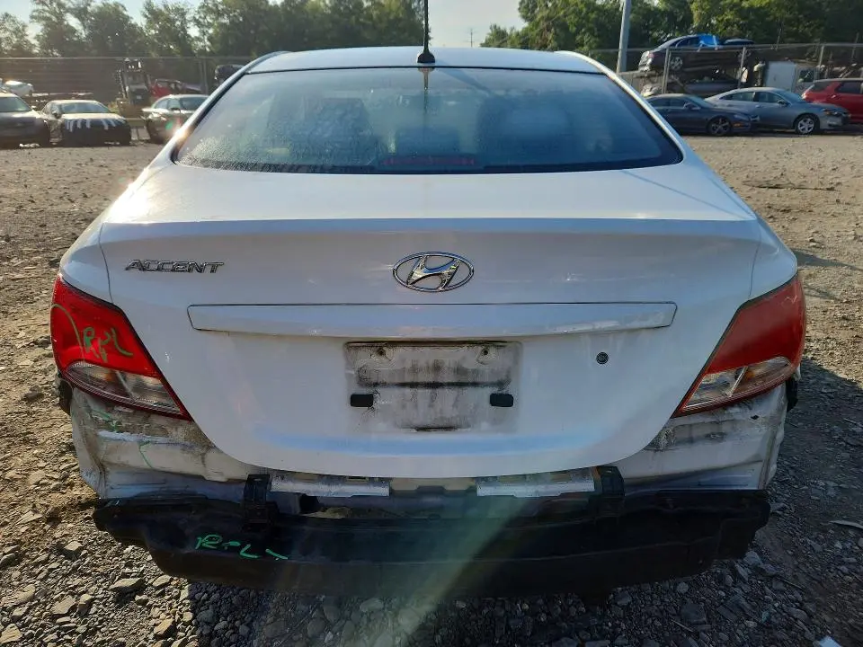 2016 HYUNDAI ACCENT SE  