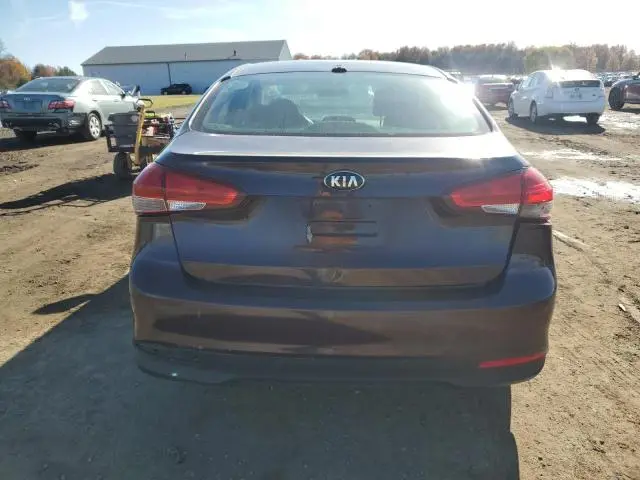 2018 KIA FORTE LX  