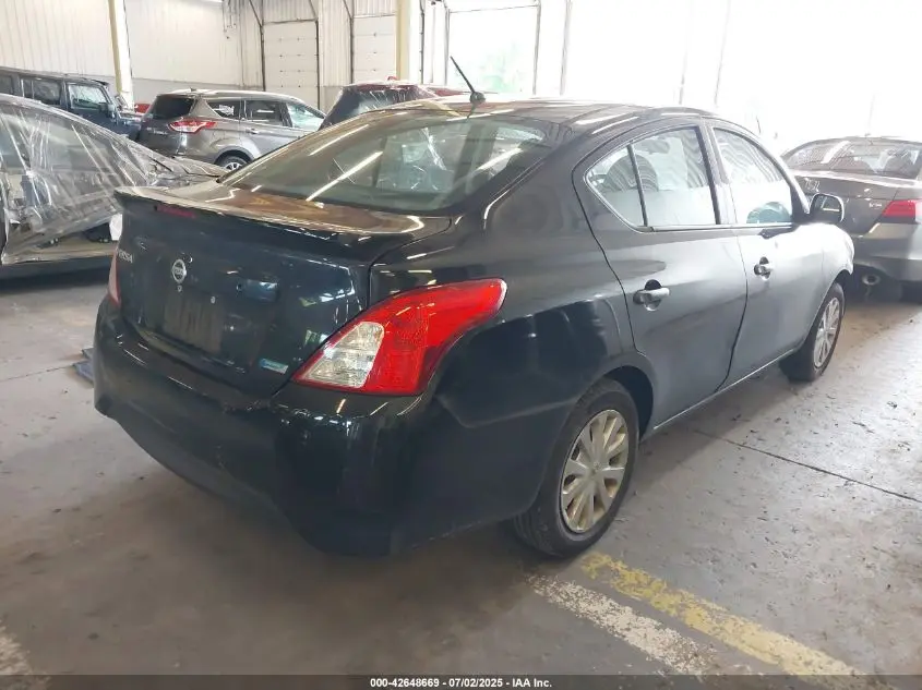 2015 NISSAN VERSA 1.6 S+