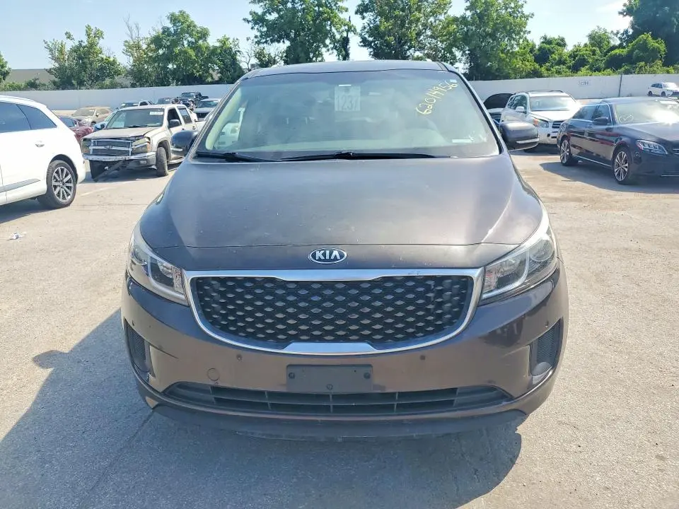 2017 KIA SEDONA LX  