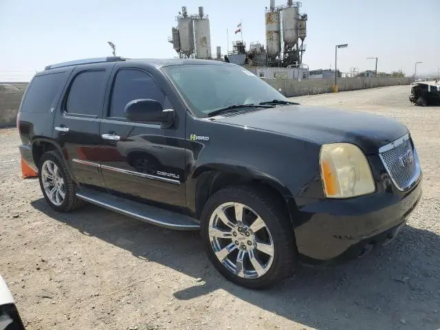 2011 GMC YUKON DENALI HYBRID  