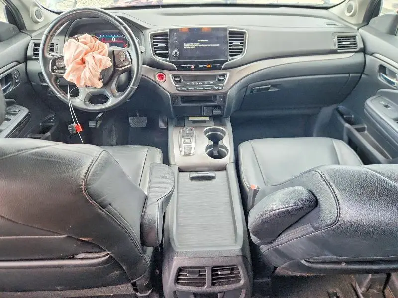 2021 HONDA PILOT SE  