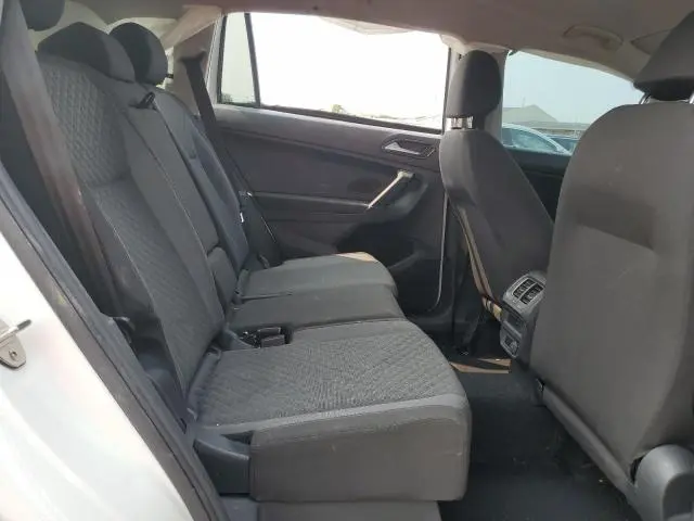 2018 VOLKSWAGEN TIGUAN S  