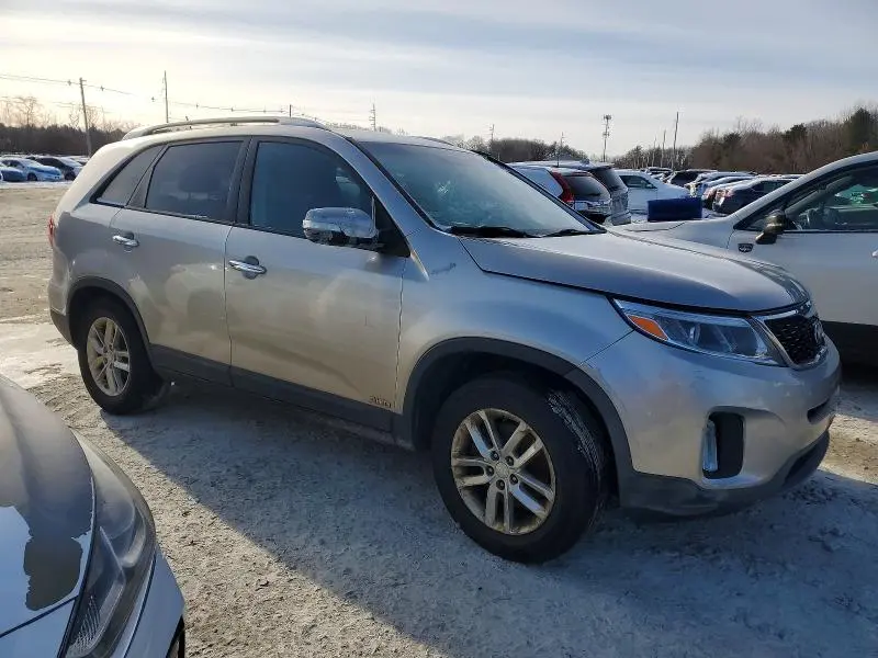 2015 KIA SORENTO   