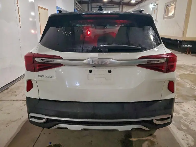 2023 KIA SELTOS S  