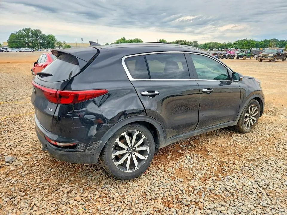2017 KIA SPORTAGE   