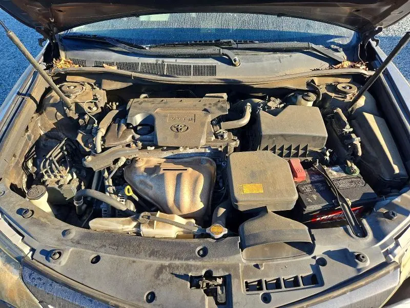 2013 TOYOTA CAMRY SE  