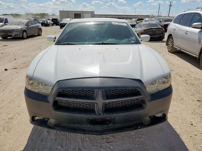 2013 DODGE CHARGER SE  