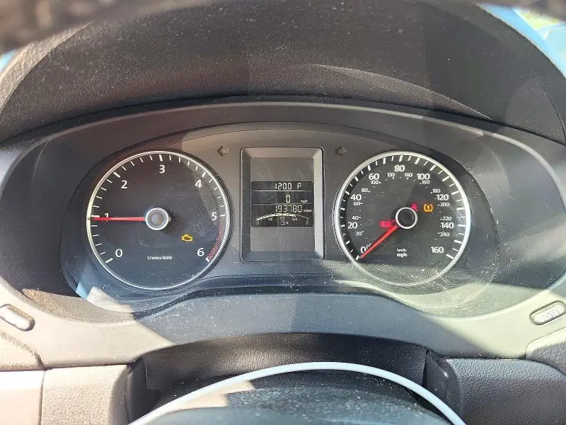 2013 VOLKSWAGEN JETTA TDI  