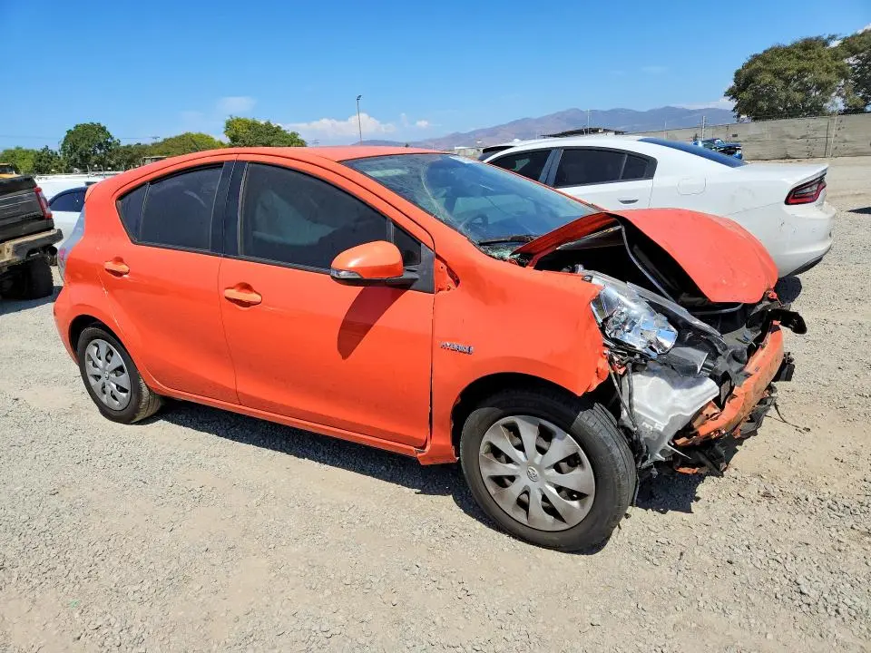2014 TOYOTA PRIUS C TWO  