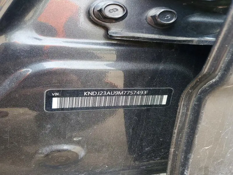 2021 KIA SOUL LX  