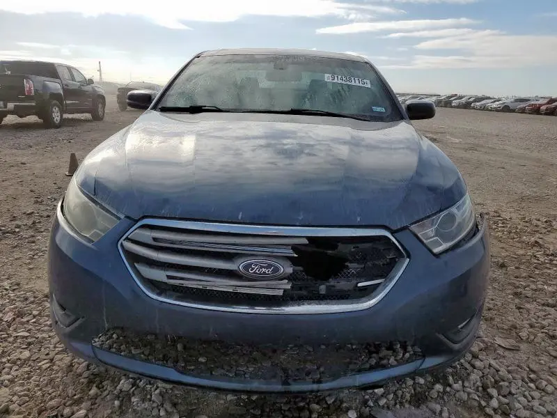 2018 FORD TAURUS SEL  