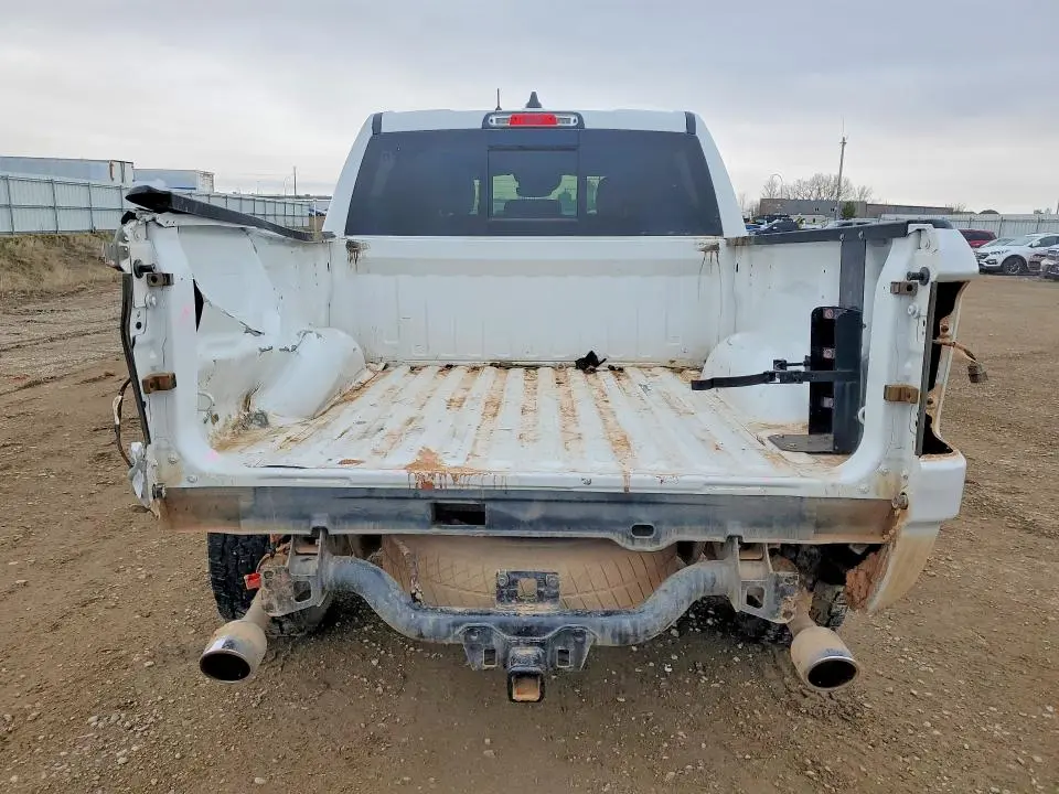 2022 RAM 1500 LARAMIE  