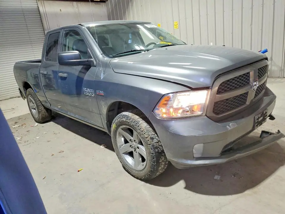 2013 RAM 1500 ST  