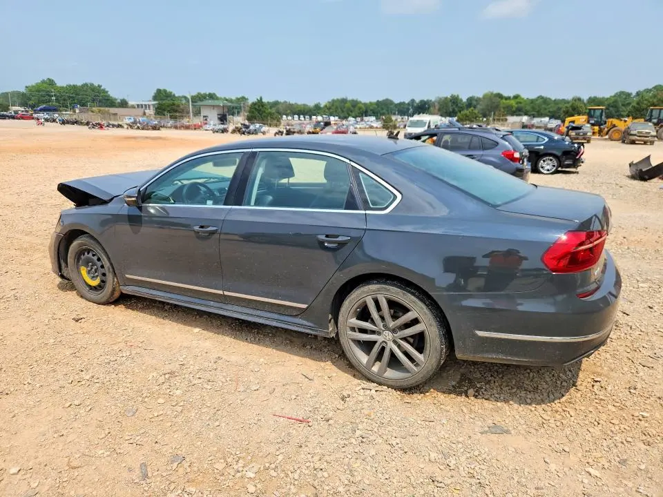 2016 VOLKSWAGEN PASSAT S  