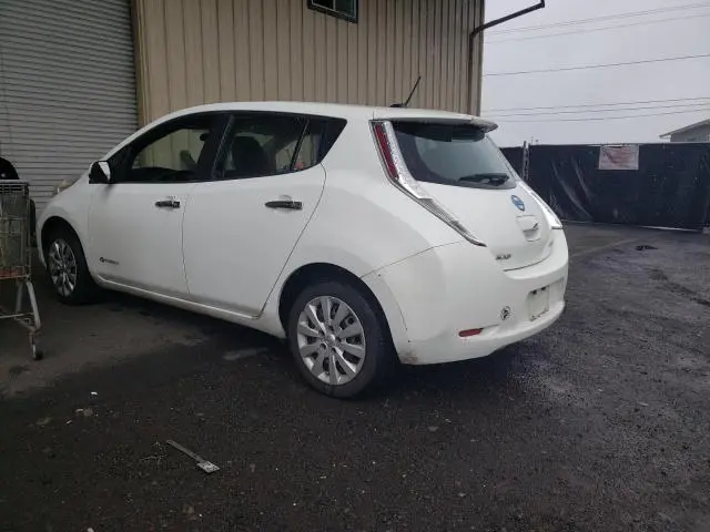2015 NISSAN LEAF S  