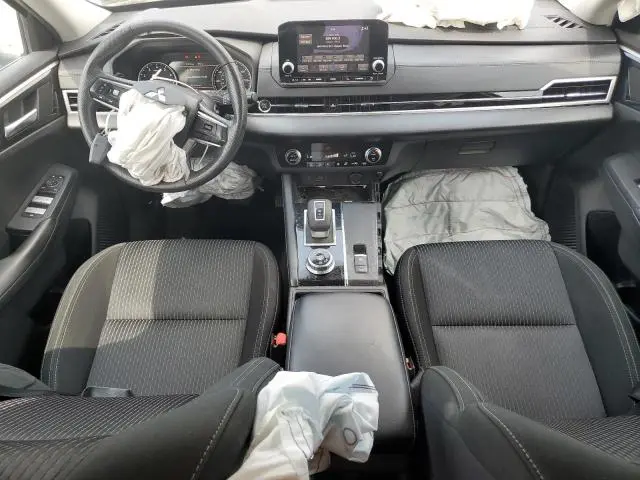 2022 MITSUBISHI OUTLANDER ES  