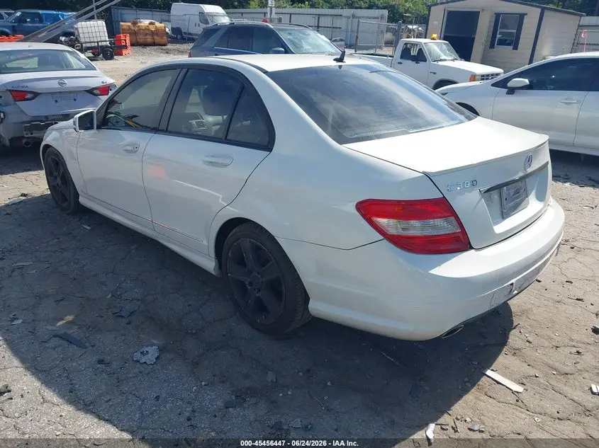 2011 MERCEDES-BENZ C 300 LUXURY/SPORT