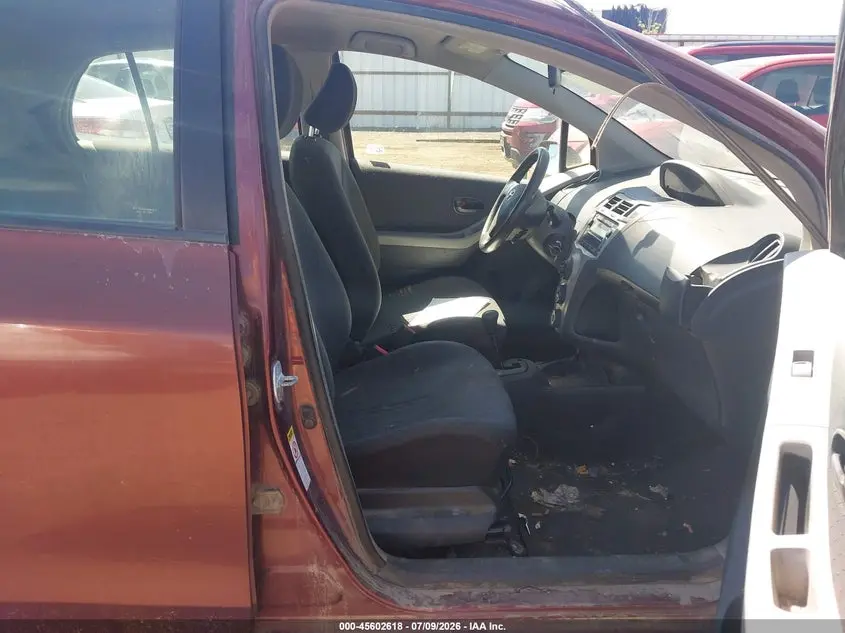 2010 TOYOTA YARIS  