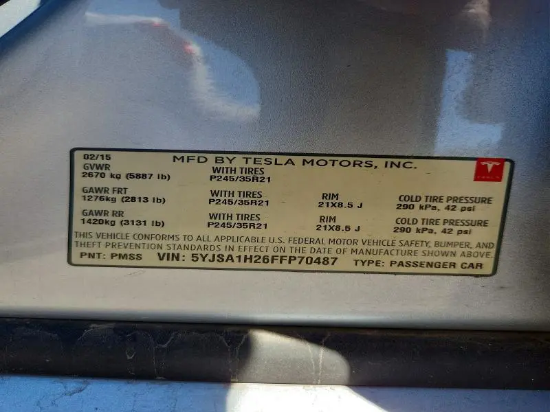2015 TESLA MODEL S 85D  