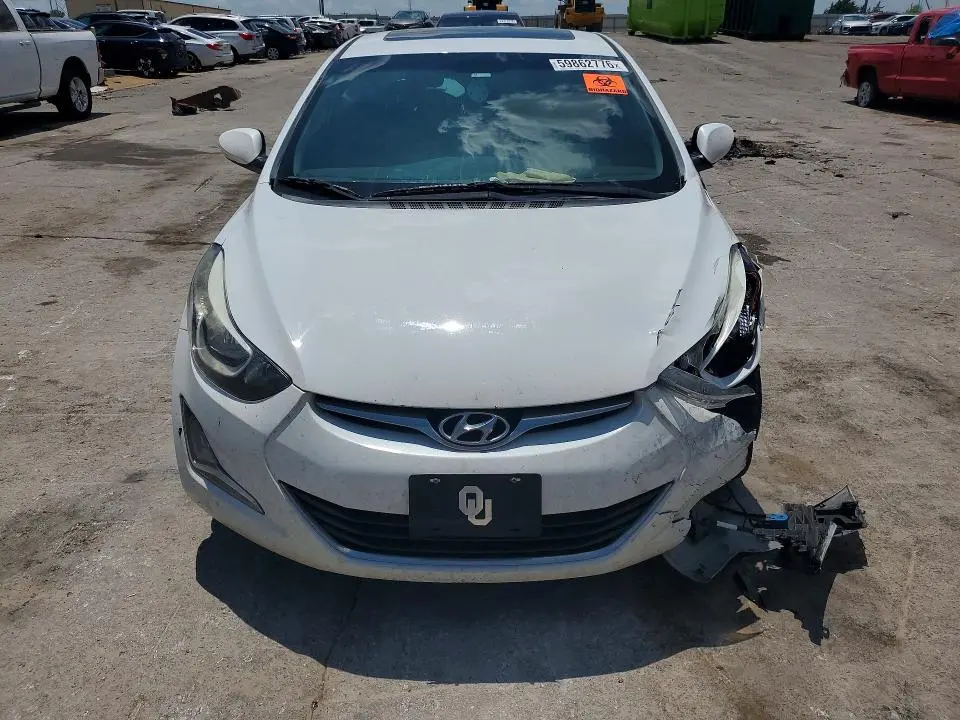 2016 HYUNDAI ELANTRA   