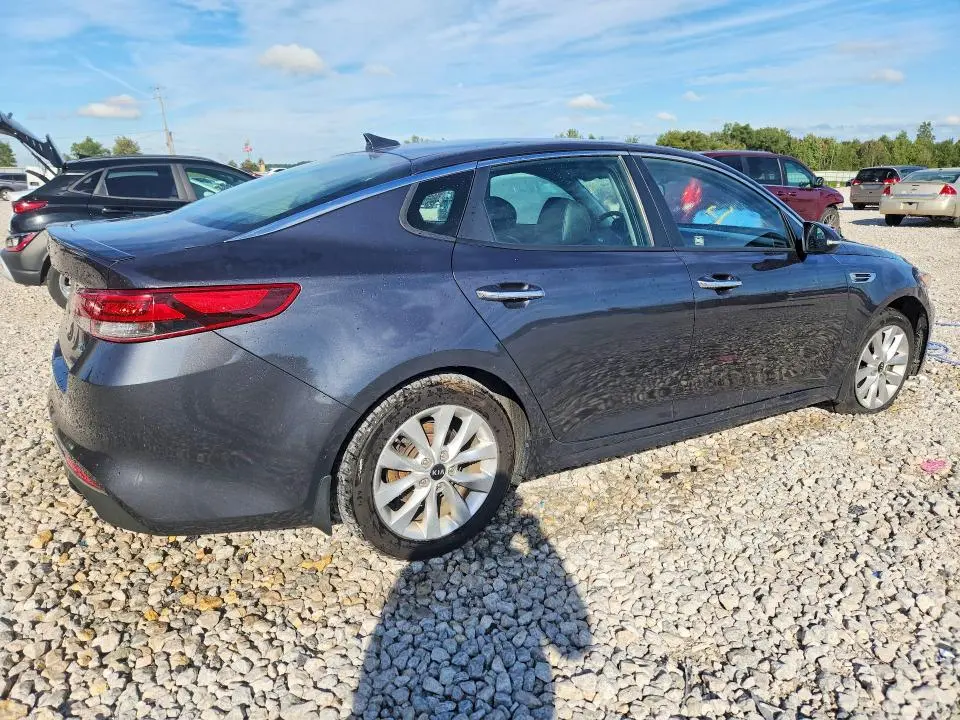 2018 KIA OPTIMA S  