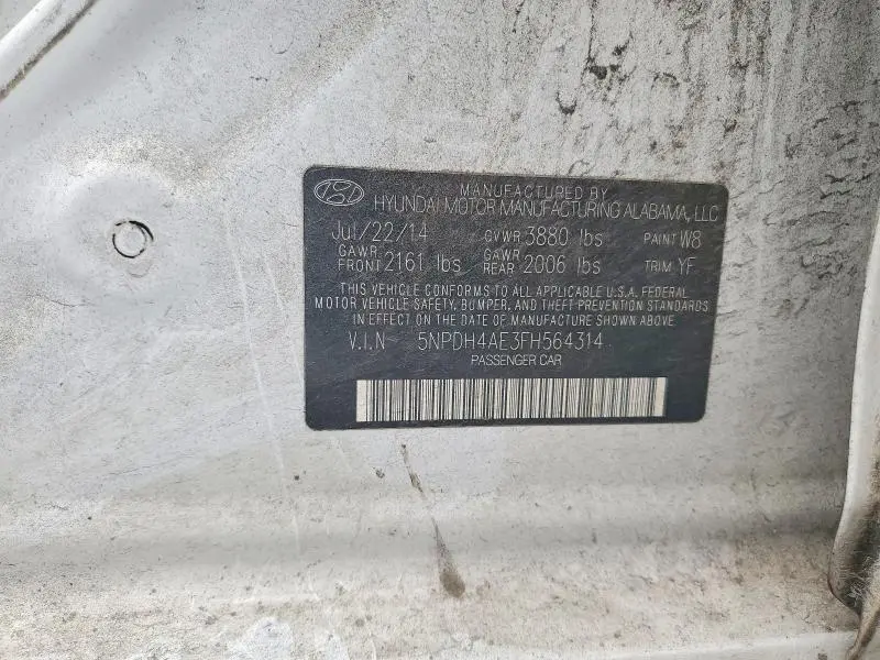 2015 HYUNDAI ELANTRA SE  