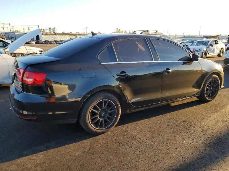 2015 VOLKSWAGEN JETTA SE  