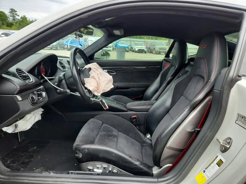 2018 PORSCHE CAYMAN S  