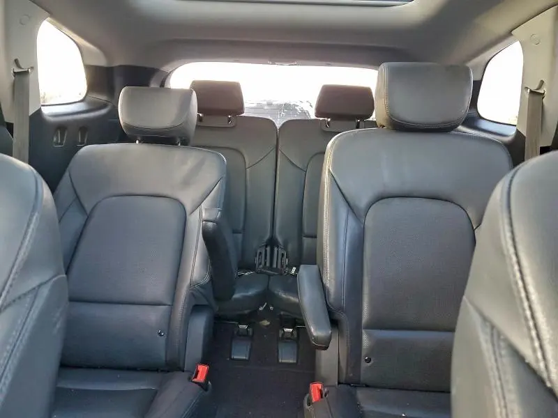 2017 HYUNDAI SANTA FE SE ULTIMATE  