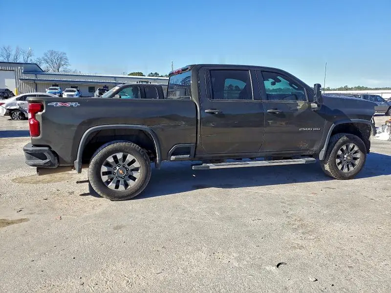2023 CHEVROLET SILVERADO K2500 CUSTOM  