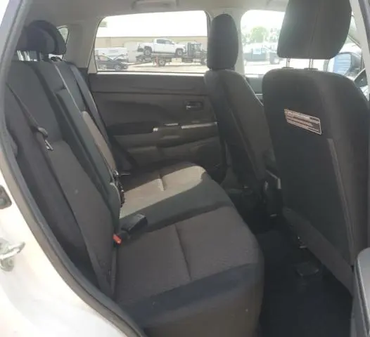 2018 MITSUBISHI OUTLANDER SPORT ES  
