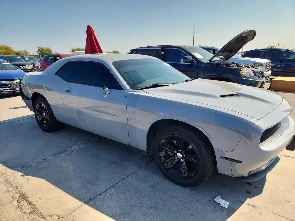 2021 DODGE CHALLENGER SXT  