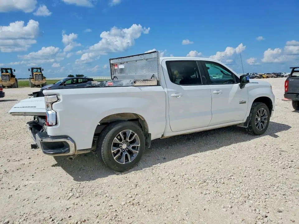 2023 CHEVROLET SILVERADO C1500 LT  