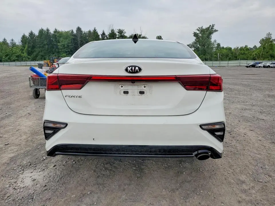 2020 KIA FORTE LXS  