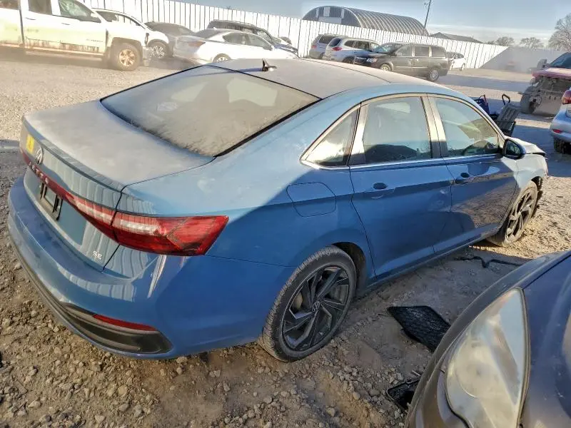 2025 VOLKSWAGEN JETTA SE  