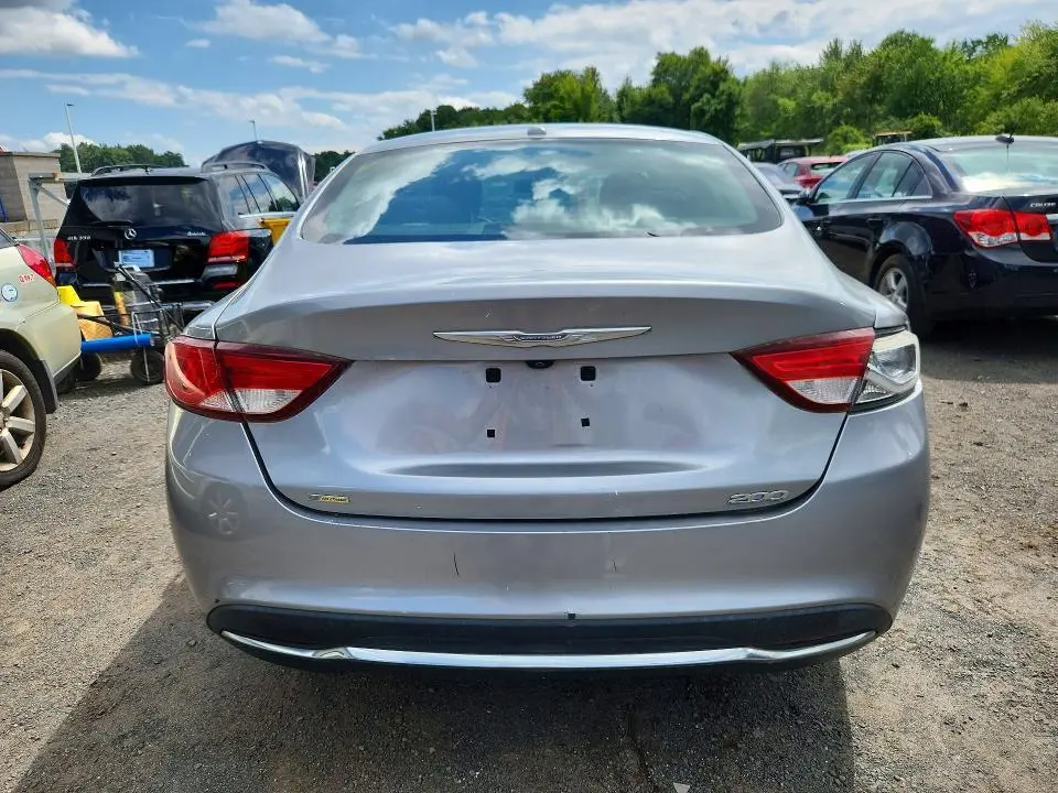 2015 CHRYSLER 200 LIMITED  
